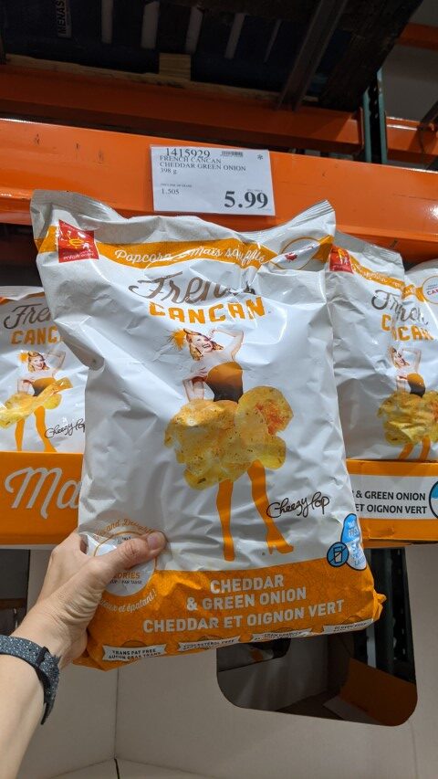Cheddar and Green Onion Popcorn